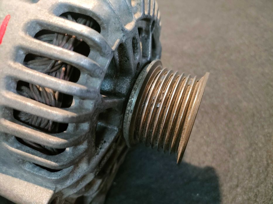 Scenic II Megane II Clio III Modus  alternator