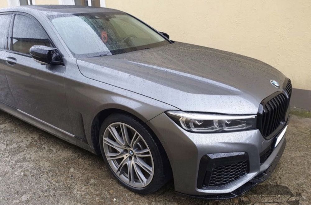Рестайлинг 2019+ для BMW 7 Series G12 (2015-2019) Обвес M760 LCI, фары