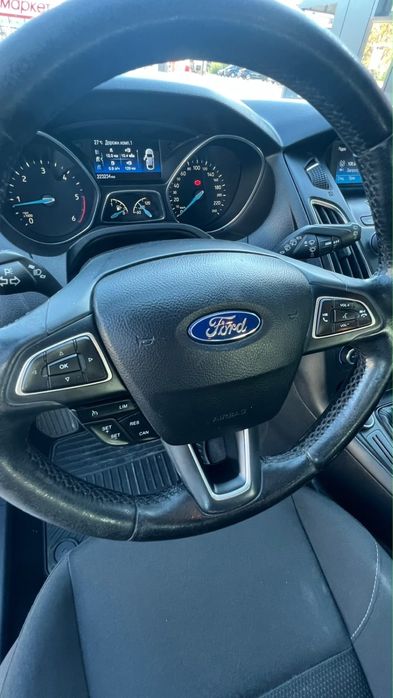 Продам ford focus 2015 без вкладень