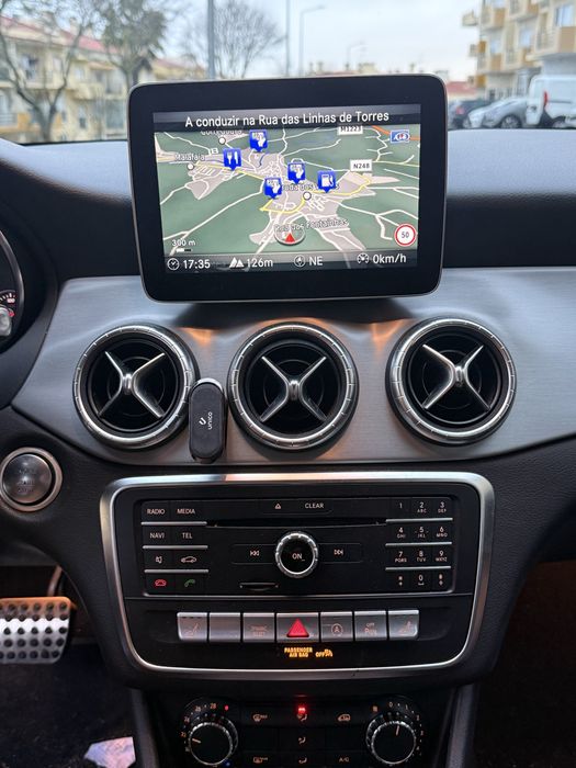 Mercedes-Benz CLA 180d AMG Line Automático