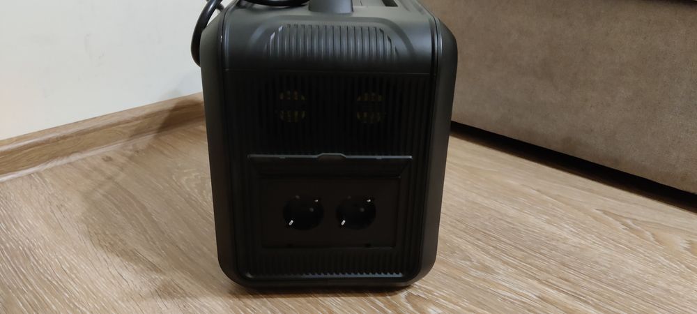 Зарядна станція Choetech bs005