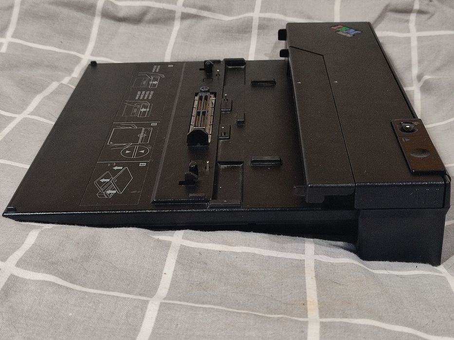 Ретро док-станція IBM ThinkPad Port Replicator II (COM, LPT, DVI) P/N 74P6734