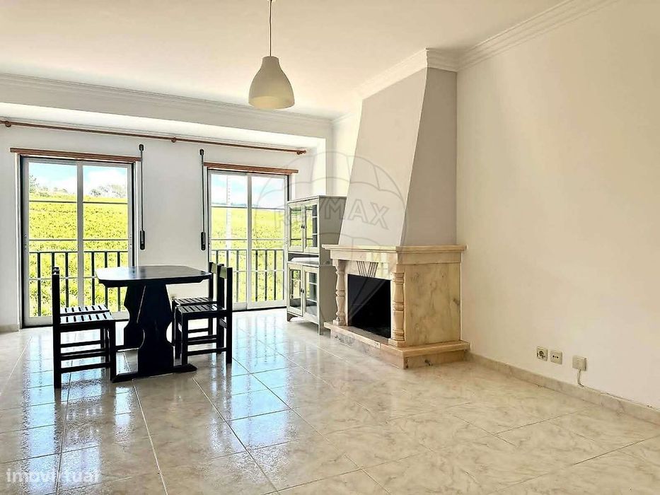 Apartamento T2 para arrendamento