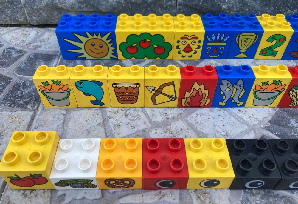Conjunto de 34 Peças com Desenhos LEGO Duplo