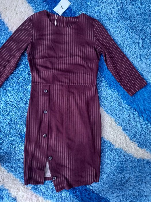 Продам плаття S  нове