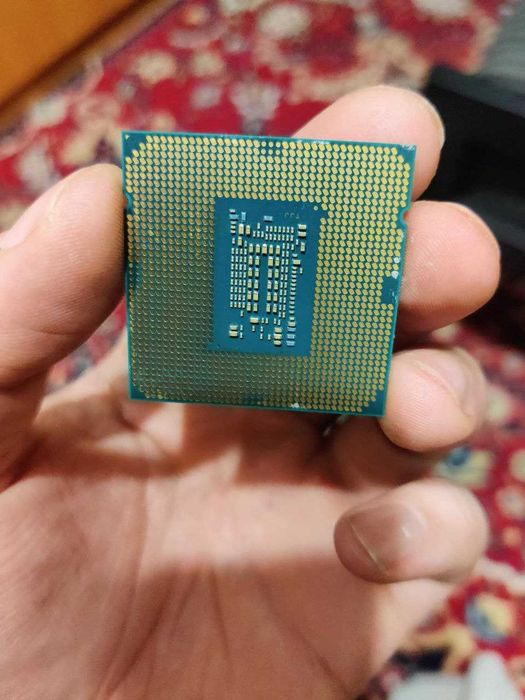 Процесор Intel Core i3-10105F 3.7 GHz / 6 MB