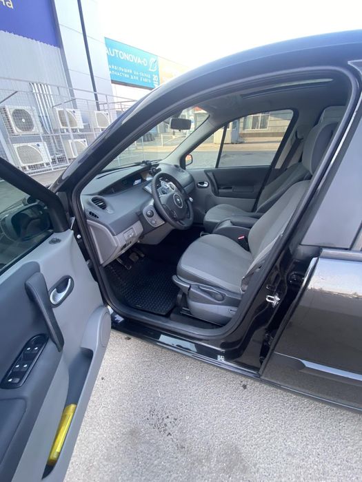 Продам 2008 року Renault scenic 2 з панорамою,  комплектація повна