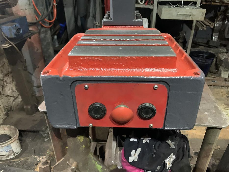 Сверлильний станок 2м112