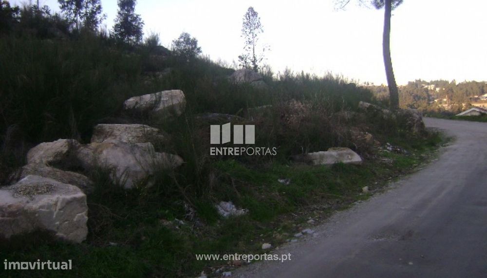 Venda Terreno, Maureles, Marco de Canaveses — Vila Boa De Quires E Maureles, Porto
