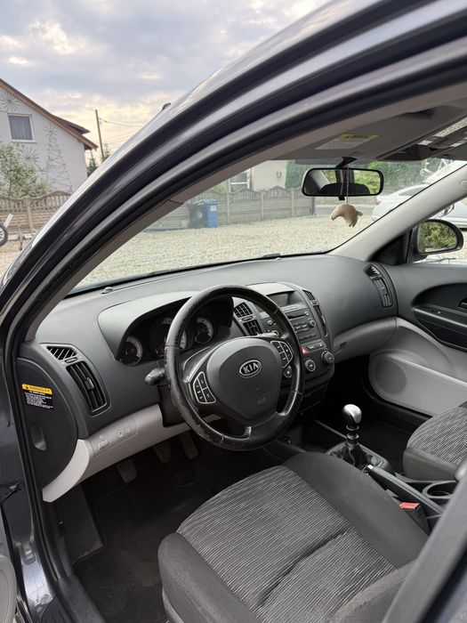 Kia ceed 1.4 benzyna 2008