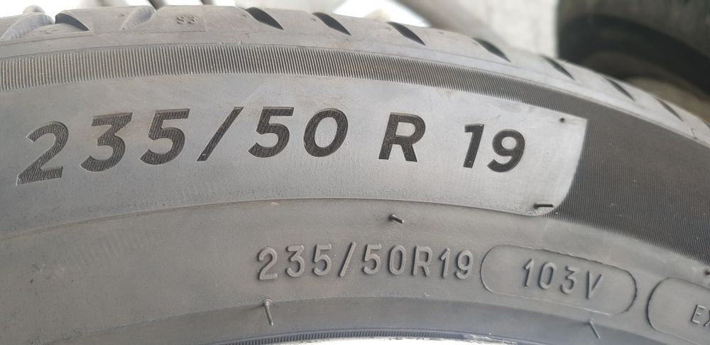 Mercedes GLK Alufelgi Z Oponami 235/50R19 103V