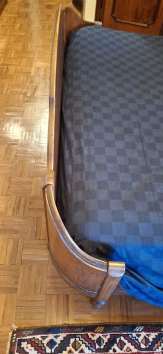 Cama romântica francesa