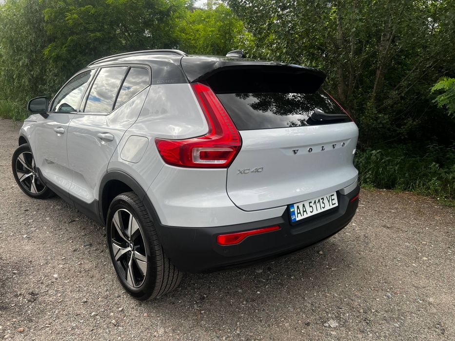 Подається Volvo XC40 Recharge 78kwh (408к.с.) 2022 рік