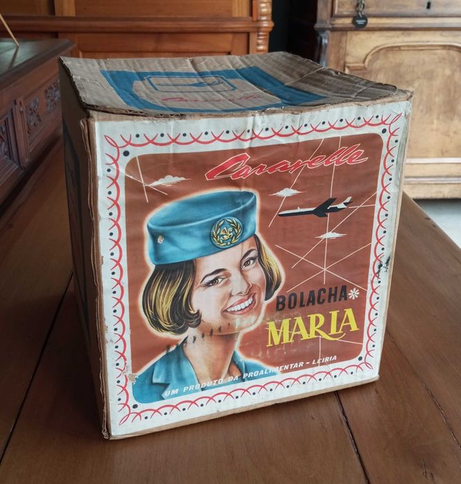 Antiga caixa publicitária Bolacha Maria em cartão