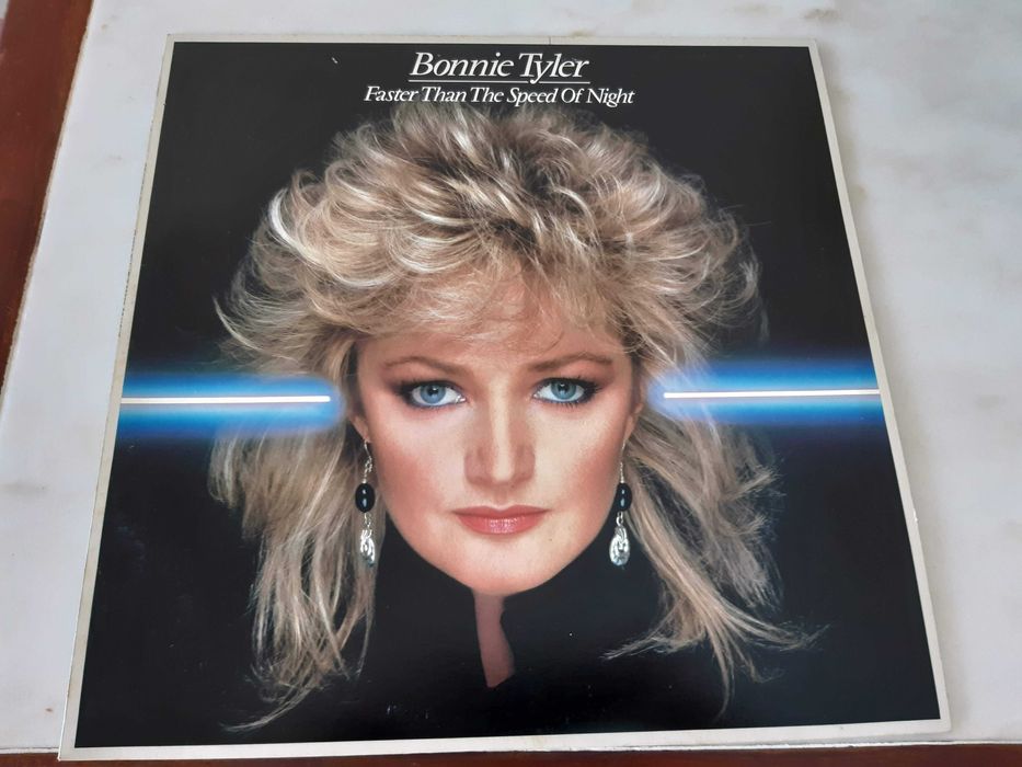 Álbum vinil Faster than the Speed of Night  de Bonnie Tyler, 1983
