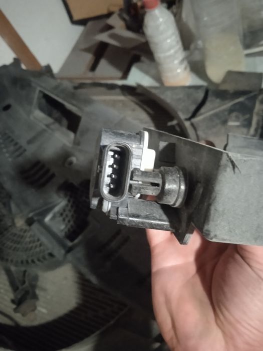 моторчик жалюзей 5877r1007,ягуар xf