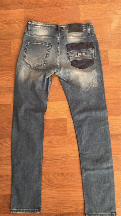 Джинсы Givenchy slim fit
