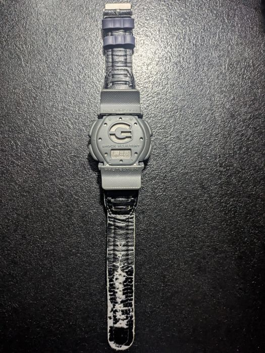 Casio  G-SHOCK  DW-004   200WR