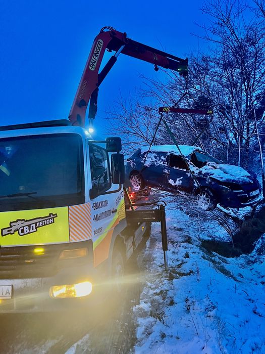 Евакуатора-маніпулятора