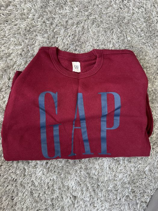 Кофта від бренду GAP