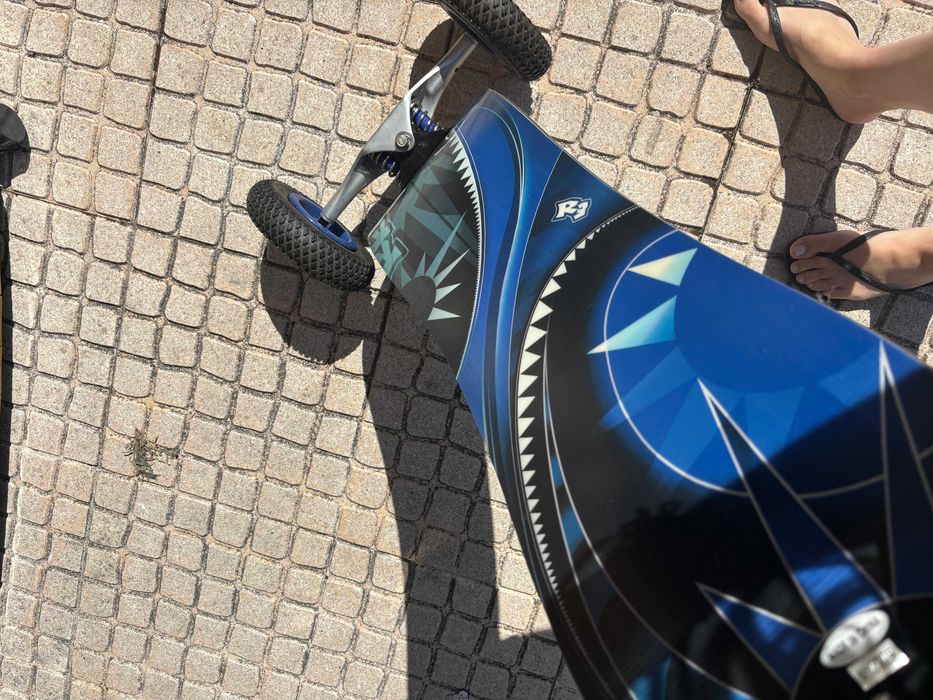 Mountain Board Todo-o-Terreno R3 – Como Novo