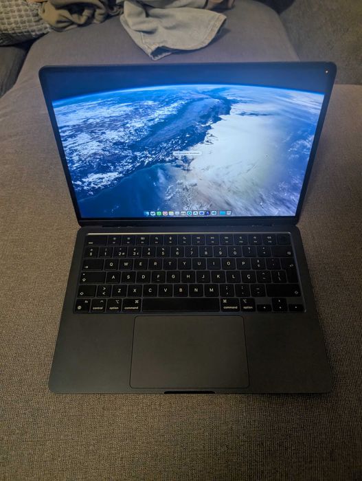 Macbook Air M3 16Gb RAM 256Gb SSD 2024 (como novo)