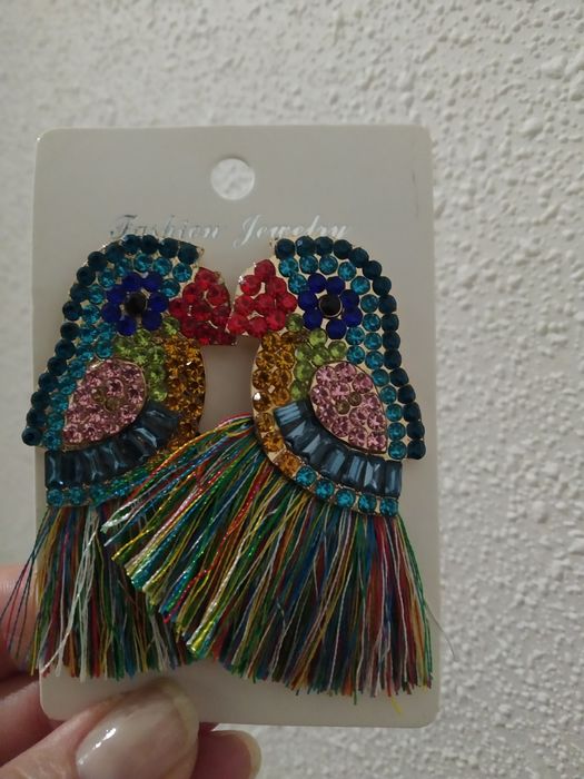 Бижутерия, сережки, гвоздики, клипсы