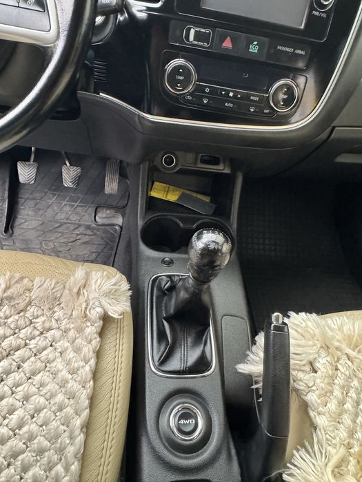 Продам Mitsubishi Outlander 3, 2014 р.в. 2,2 дизель