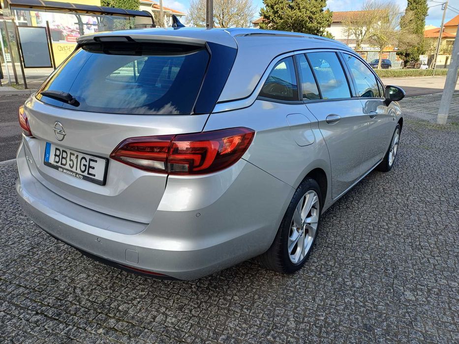 Opel Astra  Sports tourer 1.6 cdti 183 mil km
