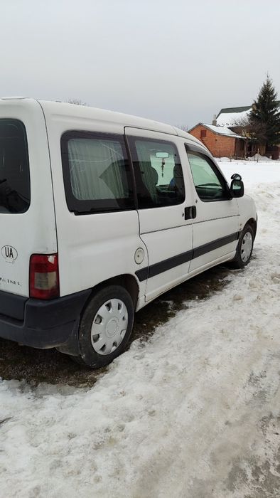 Продам пежо партнер 1.6 Д  2006р ПАСАЖИР.