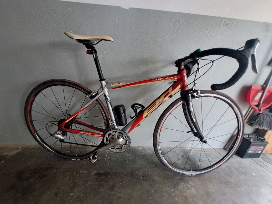 Bicicleta ciclismo BH