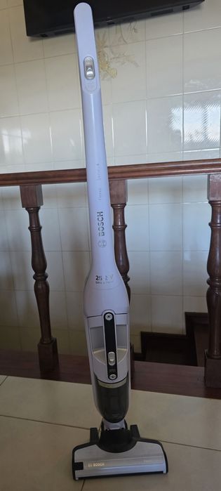 Aspiradora Bosch Flexxo Série | 4 BBH32551 - Aspirador de pó sem cabo e de mão, de 25,2V cor branco