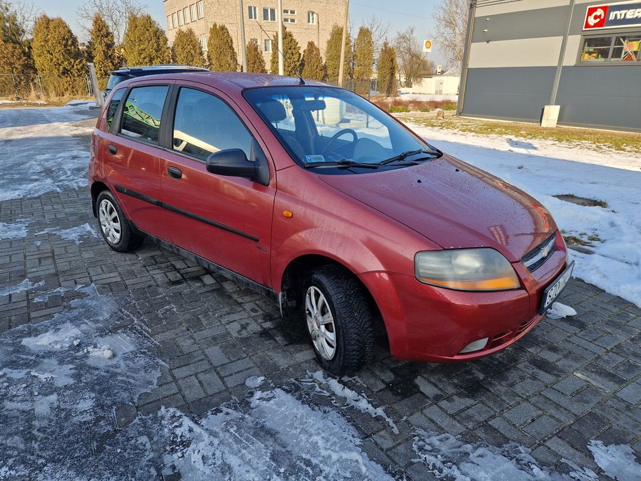 Chevrolet AVEO 1.2 nowe opony i sprzeglo, maly przebieg
