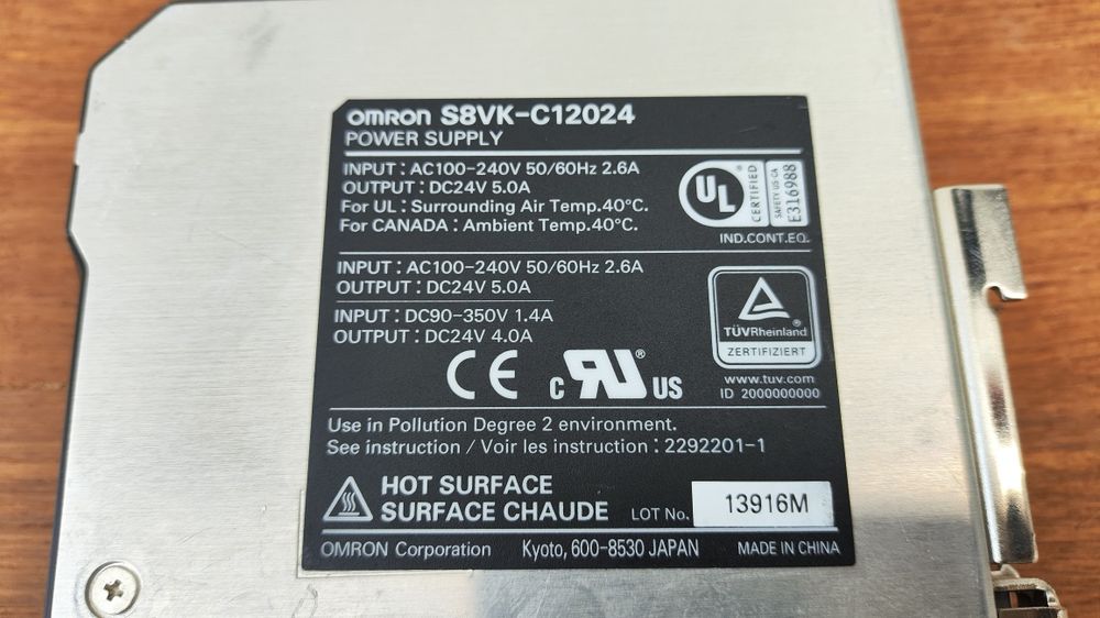 Блок питания Omron 220в 24в 5а