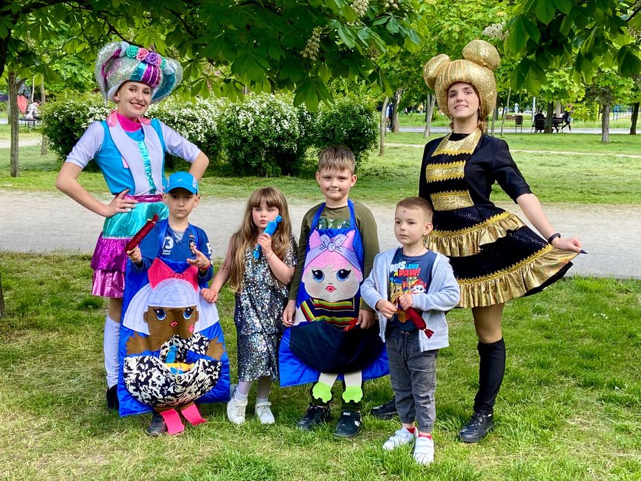 Ціни знижені! Аніматори! Шоу бульбашок! Солодка вата! Хімічне шоу!