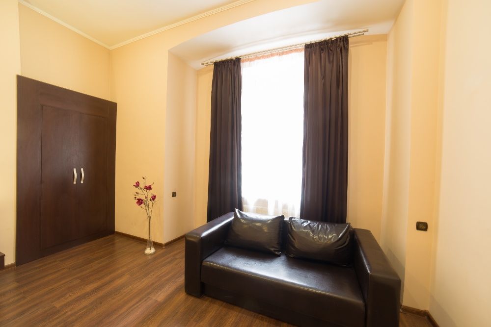 Люкс апартаменти в центрі Львова