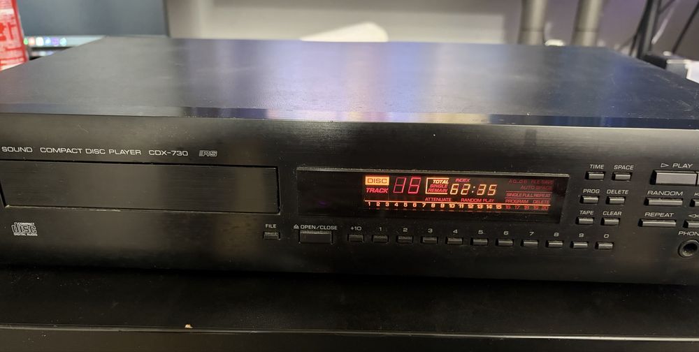 Odtwarzacz CD Yamaha CDX 730