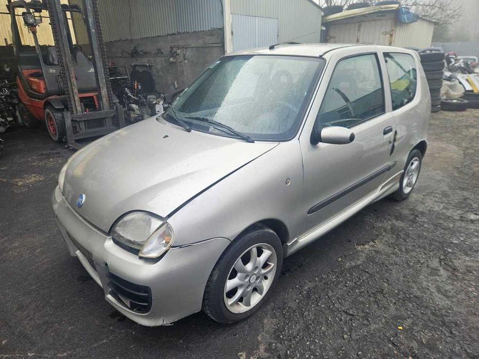 Fiat Seiscento 2001 para peças