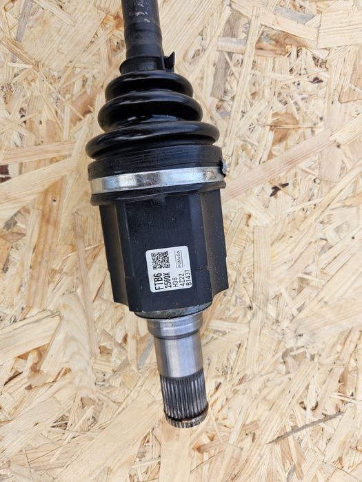 Полуось mazda 6 GJ 2016 2.5 привод шрус