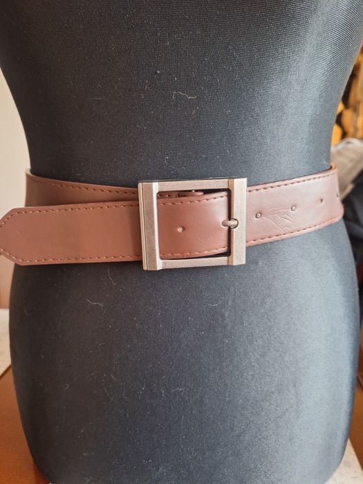 Pasek brązowy nowy