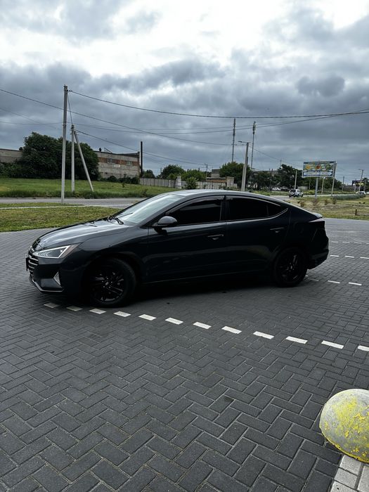 Hyundai Elantra AD 2020рік