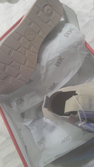 sprzedam buty nowe