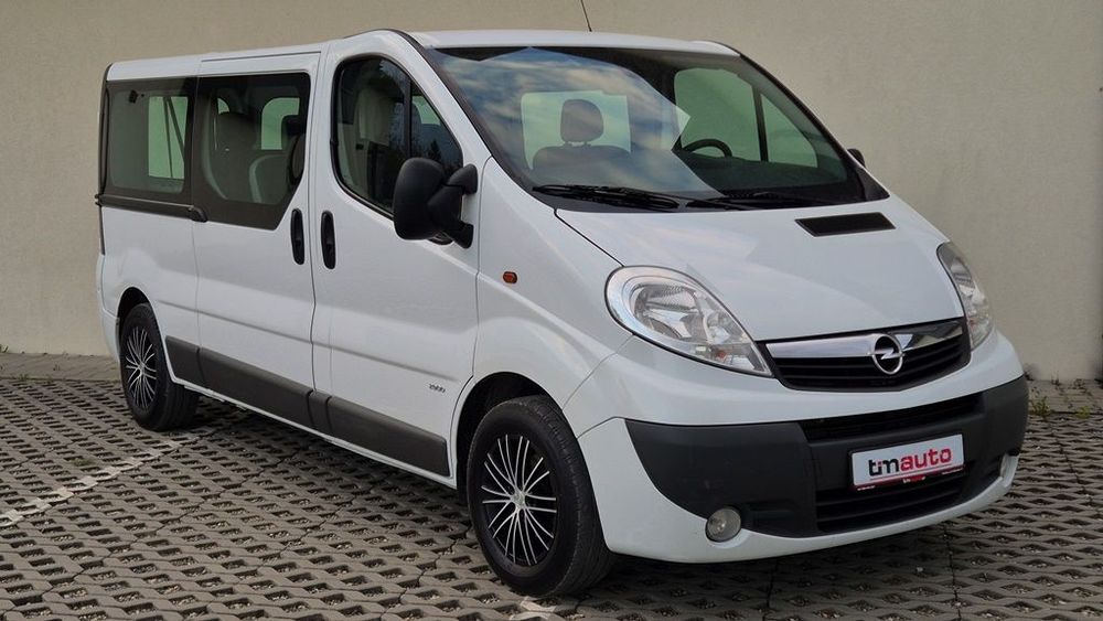 Opel Vivaro L2 9-osobowy 2.0 CDTI przeb 249 tys I wł pełny serwis Z SALONU OPLA