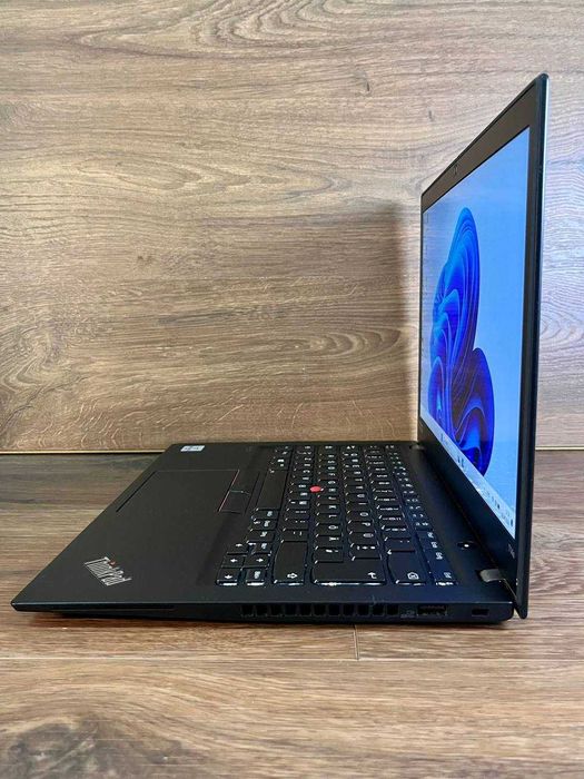 Lenovo ThinkPad T14s Gen 1\ i5 10310U\ UHD Graphics\8 ГБ DDR4\SSD NVMe 256 ГБ