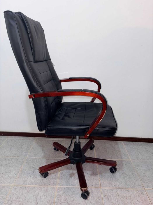 Cadeira de Escritório Executiva