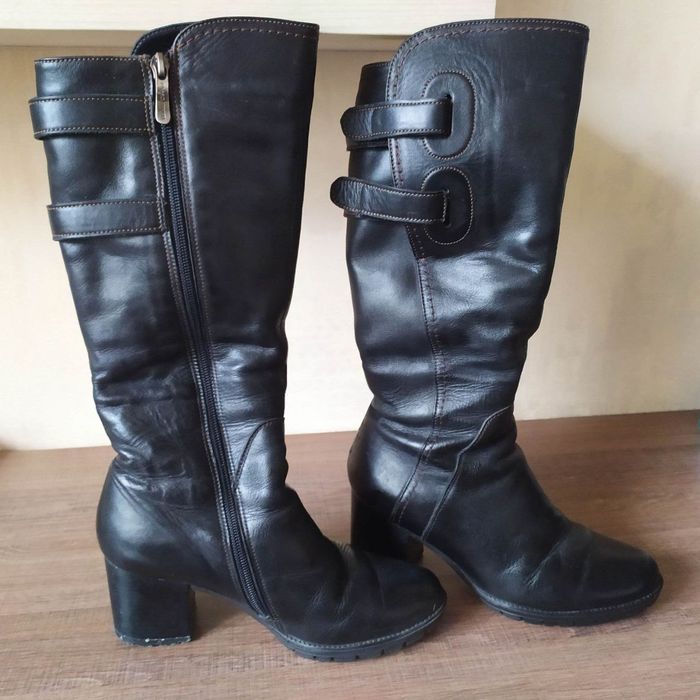 Сапоги женские зимние, кожаные, производства Италии