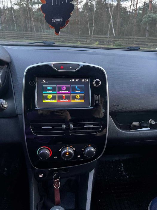 Renault Clio super stan
