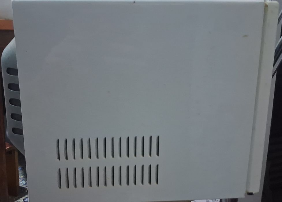 микроволновая печь LG с грилем