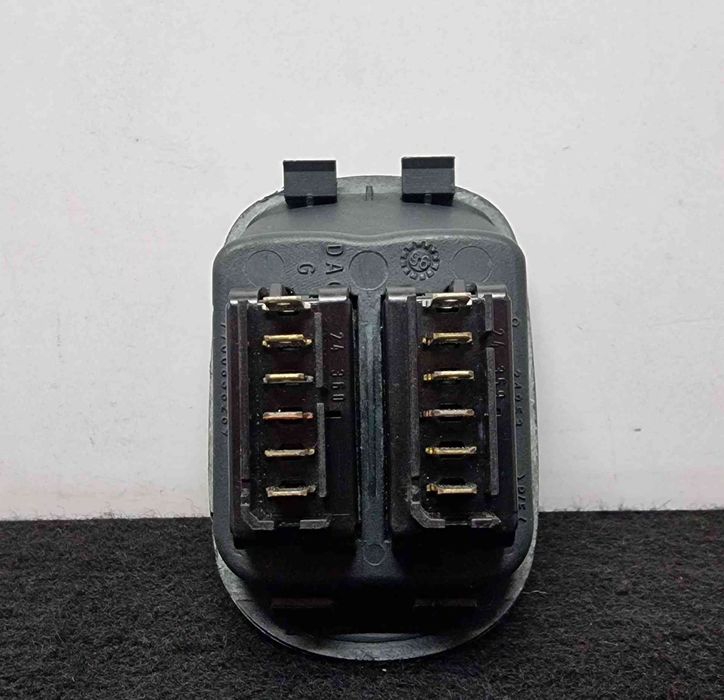 Comando / Botão / Interruptor Vidros Frente Esquerdo 7700836269 - RENAULT MEGANE Scénic