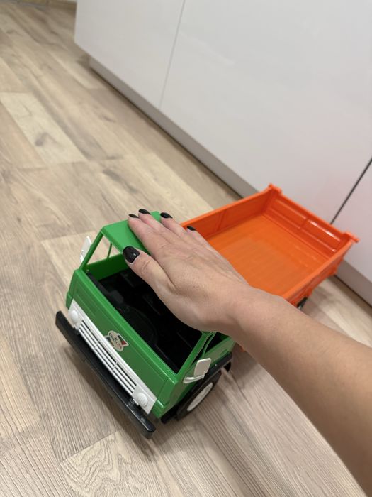 Великий самоскид (машинка самосвал) Orion